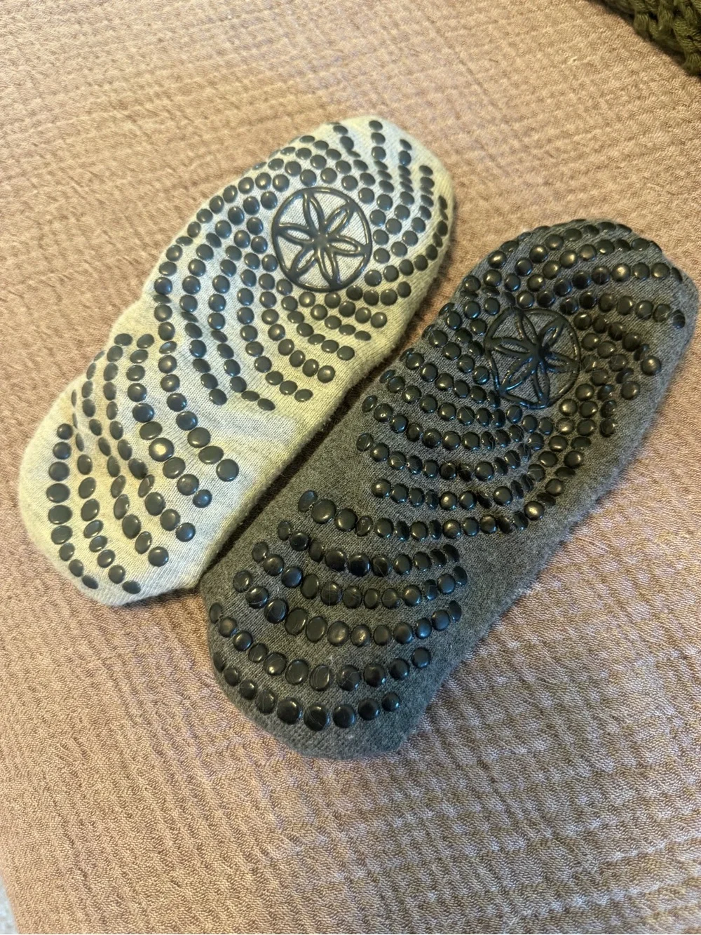 Women’s Pilates Socks in Light Gray and Dark Gray